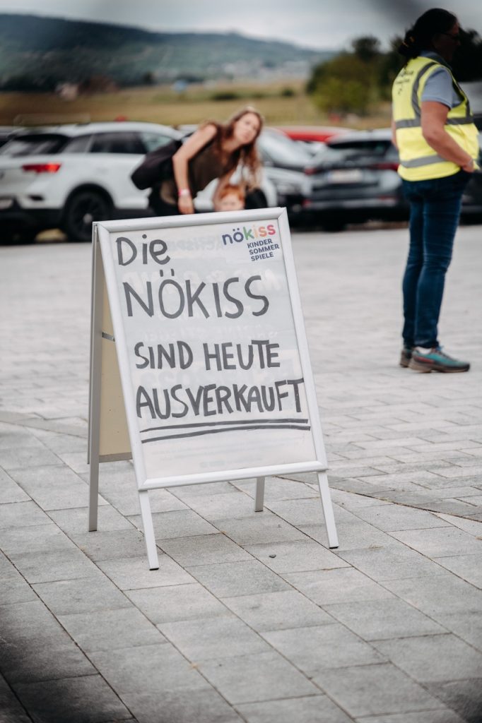 Groß (A7300074)